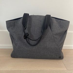 Lululemon Tote Bag